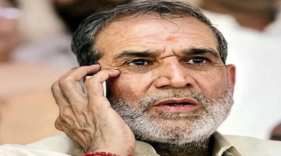 1984ના શીખ વિરોધી રમખાણોનાં કેસમાં કોંગ્રેસ નેતા સજ્જન કુમારને મોટી રાહત, મૂક્ત કરવાનો આદેશ આપતી કોર્ટ 1984ના શીખ વિરોધી રમખાણોનાં કેસમાં કોંગ્રેસ નેતા સજ્જન કુમારને મોટી રાહત, મૂક્ત કરવાનો આદેશ આપતી કોર્ટ